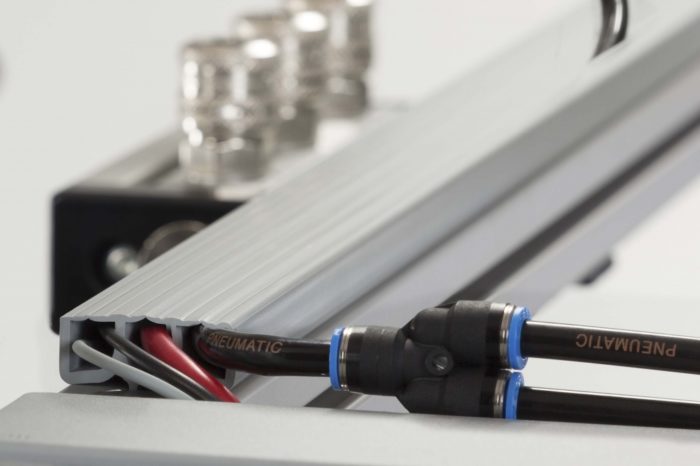 Cable Guide Profile 8 40x16, grey similar to RAL 7042 - 0.0.654.44
